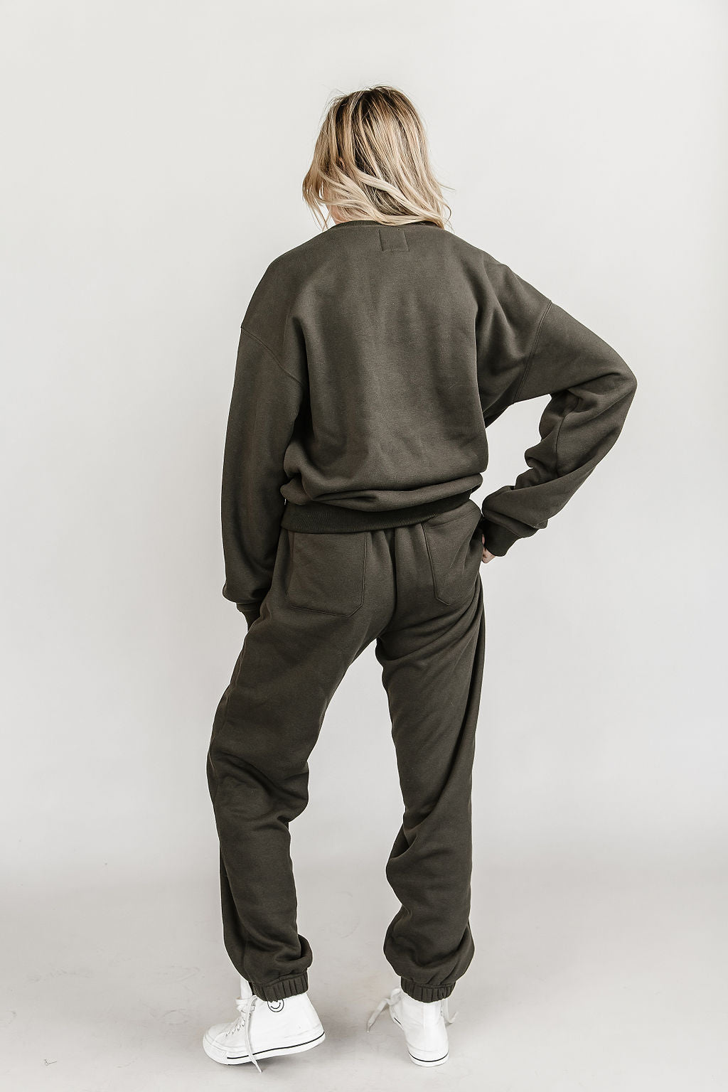Ampersand & Ave Offline Jogger in charcoal